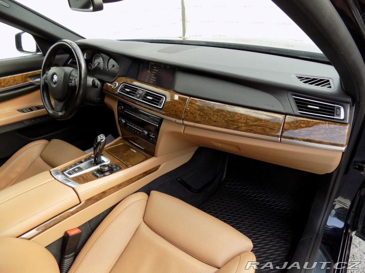 BMW 7 740d/Long/xDrive/NAVI/LED 2012