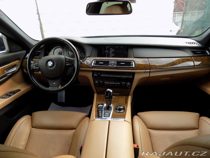 BMW 7 740d/Long/xDrive/NAVI/LED 2012