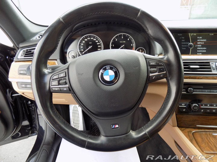 BMW 7 740d/Long/xDrive/NAVI/LED 2012