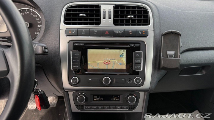 Volkswagen Polo 1.2TSi 66kW REZERVOVANO 2014