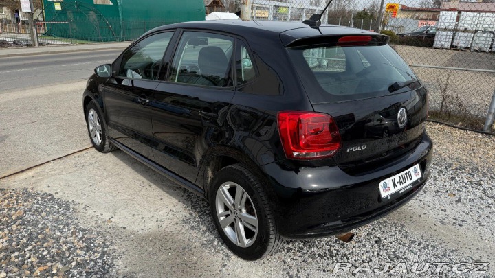 Volkswagen Polo 1.2TSi 66kW *ALU*PDC*Navi 2014