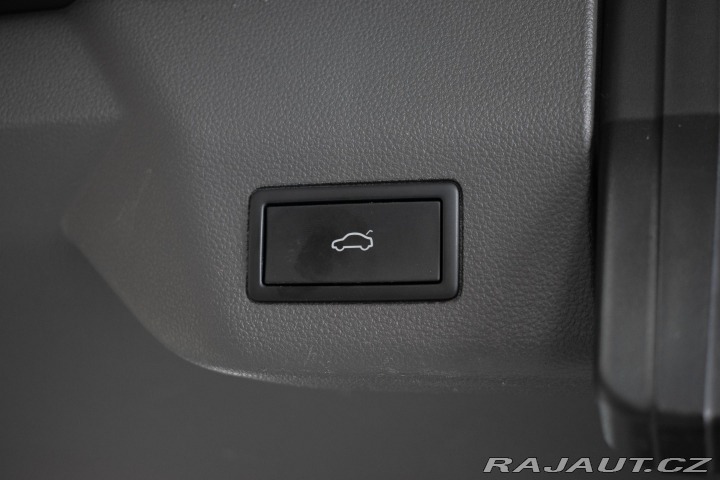 Volkswagen Multivan 2.0 TDI EDITION*TAŽNÉ*DPH 2023