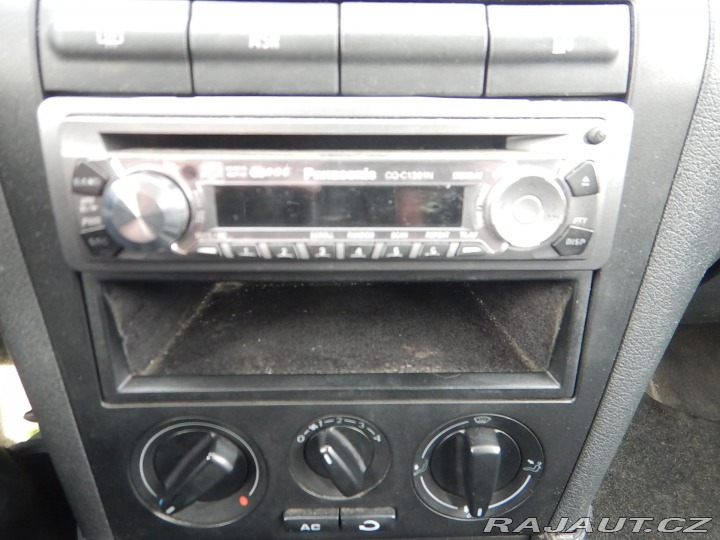 Škoda Octavia 1.6 i 75 kw 2001