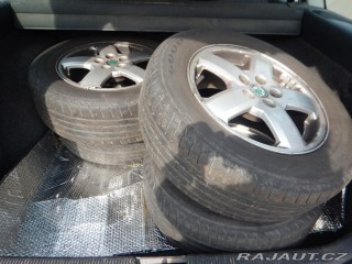 Škoda Octavia 1.6 i 75 kw 2001