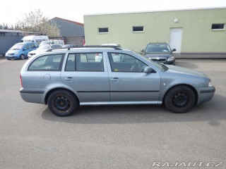 Škoda Octavia 1.6 i 75 kw 2001