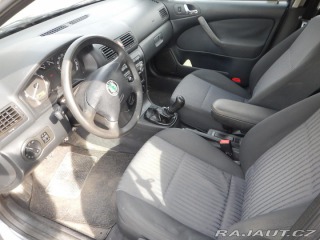 Škoda Octavia 1.6 i 75 kw 2001