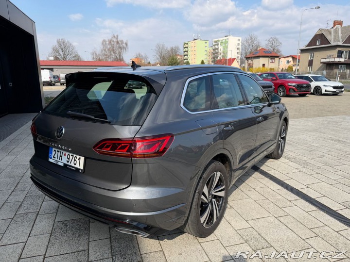Volkswagen Touareg R-line 210kW Vzduch 4M 2023