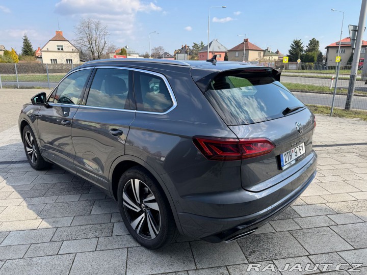 Volkswagen Touareg R-line 210kW Vzduch 4M 2023