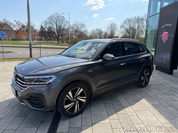 Volkswagen Touareg R-line 210kW Vzduch 4M 2023