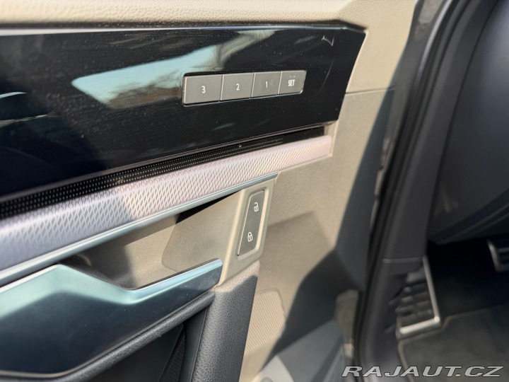 Volkswagen Touareg R-line 210kW Vzduch 4M 2023