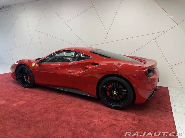 Ferrari 488 GTB Full Carbon*TEMPOMAT* 2016