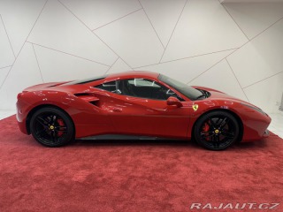 Ferrari 488 GTB Full Carbon*TEMPOMAT* 2016