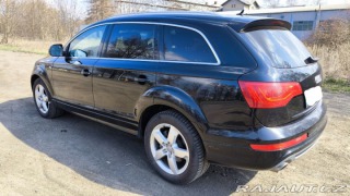 Audi Q7  2012