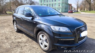 Audi Q7  2012
