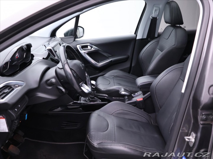 Peugeot 2008 1,2 PT 96kW Kůže Navi 1.M 2017