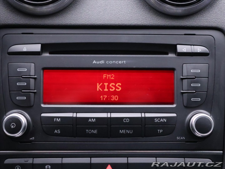 Audi A3 1,4 TFSI 92kW S-Line Xeno 2010