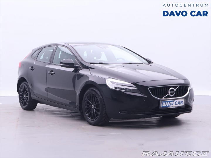 Volvo V40 2,0 D2 Automat Momentum D 2017