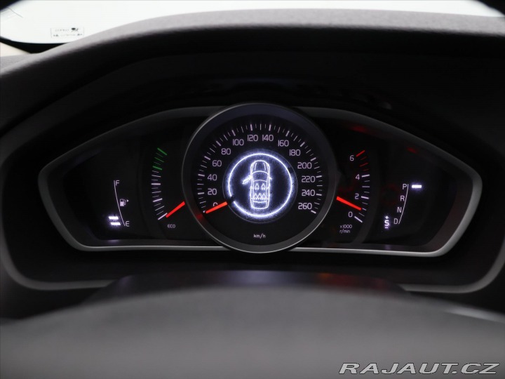 Volvo V40 2,0 D2 Drive-E Aut Moment 2017