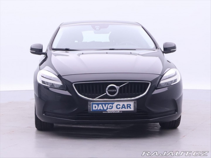Volvo V40 2,0 D2 Automat Momentum D 2017