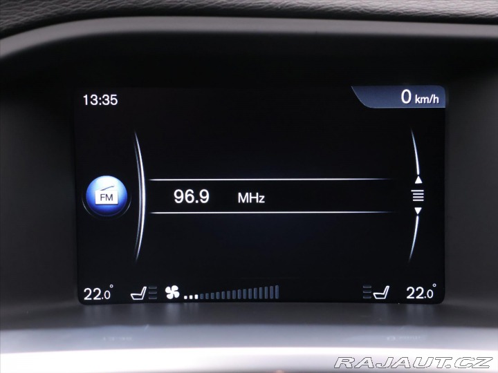 Volvo V60 2,0 D3 110kW Momentum 2016