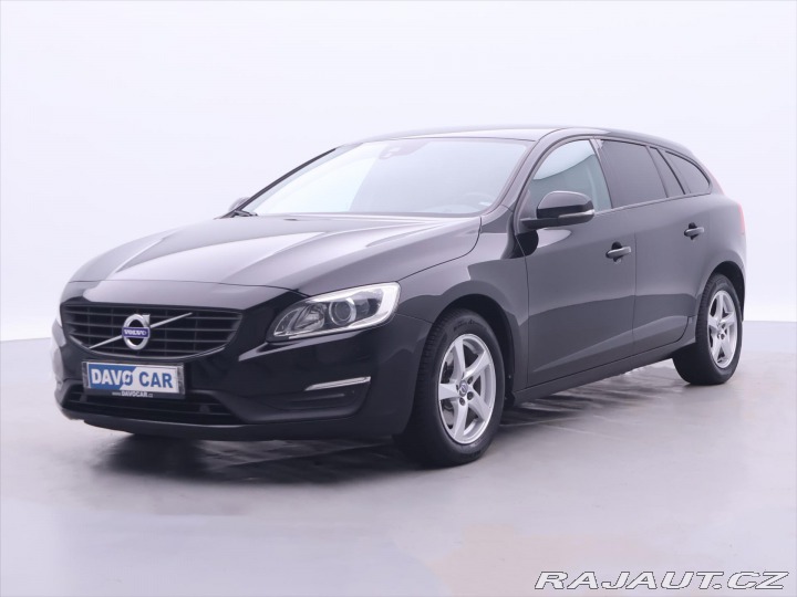 Volvo V60 2,0 D3 110kW Momentum 2016