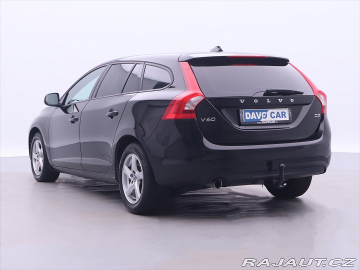 Volvo V60 2,0 D3 110kW Momentum 2016