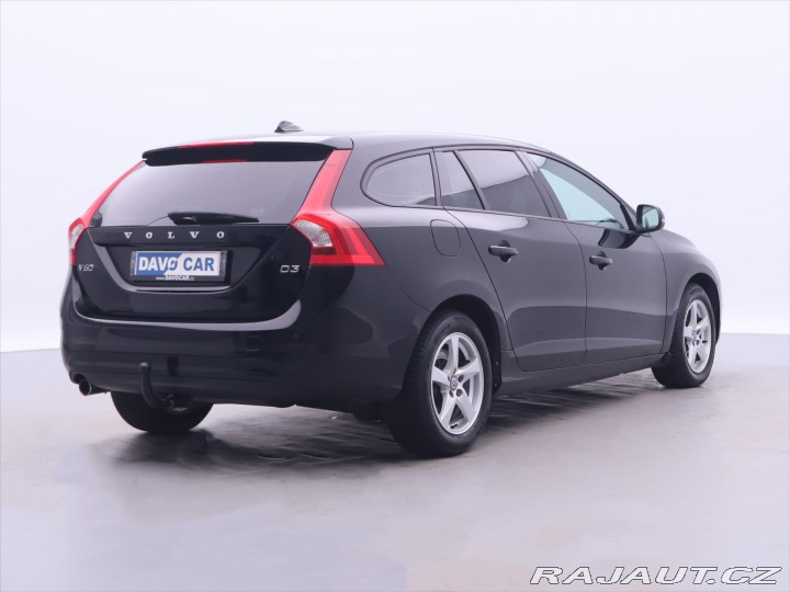 Volvo V60 2,0 D3 110kW Momentum 2016