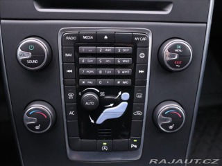 Volvo V60 2,0 D3 110kW Momentum 2016