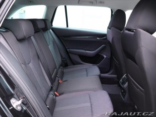 Škoda Octavia 2,0 TDI DSG Clever Matrix 2023