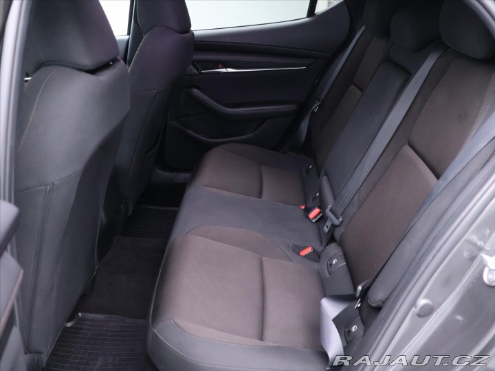 Mazda 3 2,0 e-Skyactiv Aut CZ 1.M 2021