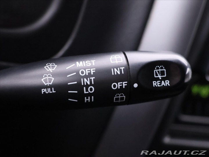 Suzuki Jimny 1,3 JLX 63kW 4x4 Tažné 2010