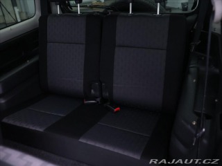 Suzuki Jimny 1,3 JLX 63kW 4x4 Tažné 2010