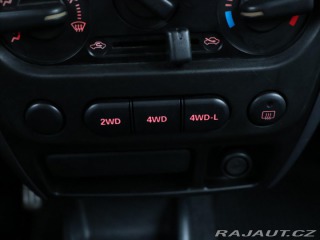Suzuki Jimny 1,3 JLX 63kW 4x4 Tažné 2010