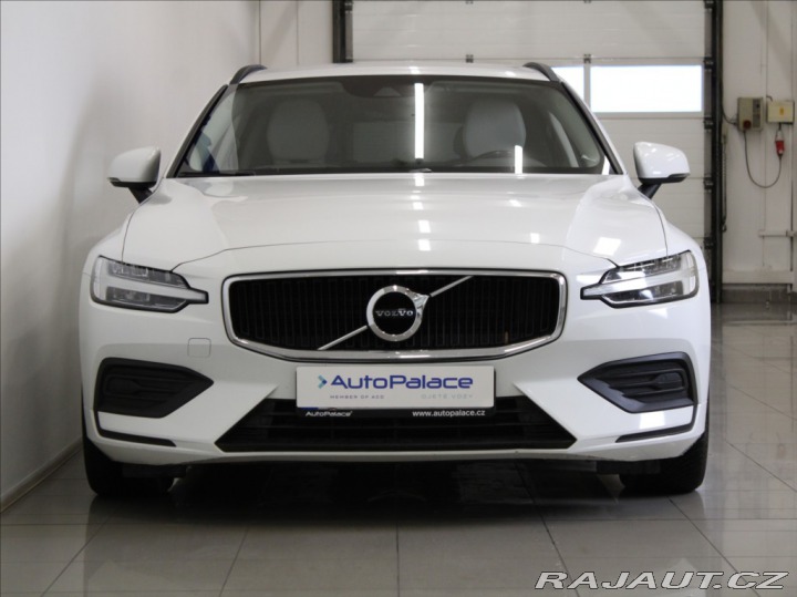 Volvo V60 2,0 D3 110kW AT Mom.2xSad 2019