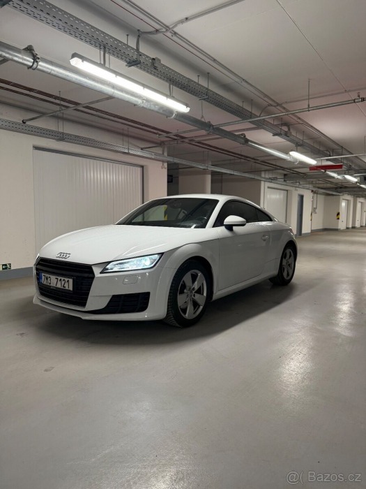 Audi TT 1,8   2015 TFSI