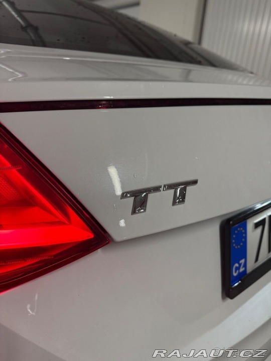 Audi TT 1,8   2015 TFSI 2015
