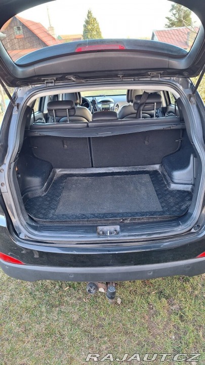 Hyundai ix35 1,6   naj. 91100km 2011