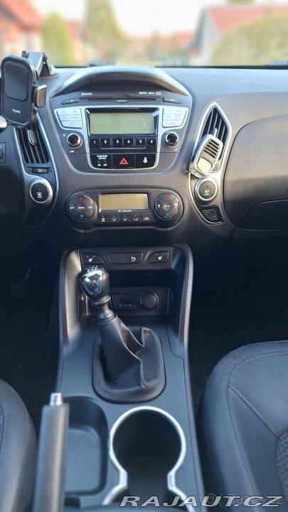 Hyundai ix35 1,6   naj. 91100km 2011