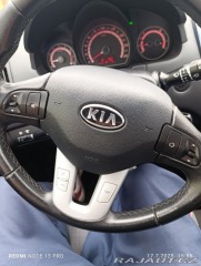 Kia Ceed  1800