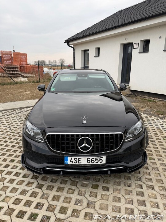 Mercedes-Benz E 2,0   E 220d 1800
