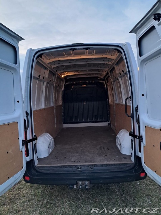 Renault Master L3H2 2023 1800