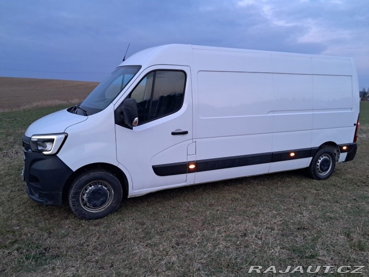 Renault Master L3H2 2023 1800