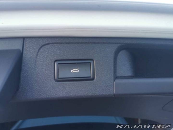 Volkswagen Passat Variant 2,0   B8 TDi 110k 2017