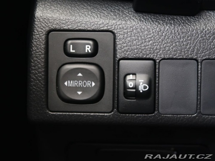 Toyota Auris 1.6VVT-i,CZ,1Maj,ActiveTr 2016