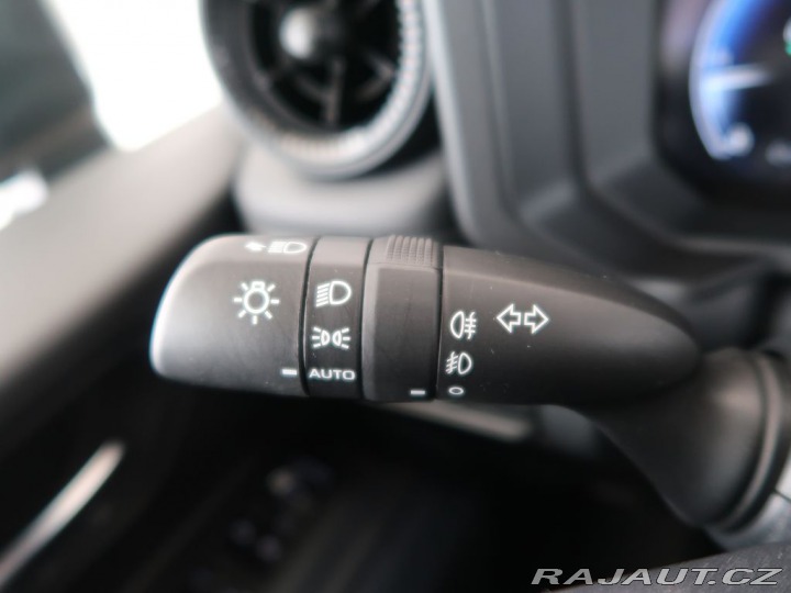 Toyota Land Cruiser 2.8D-4D,CZ,1Maj,4x4,Invin 2025