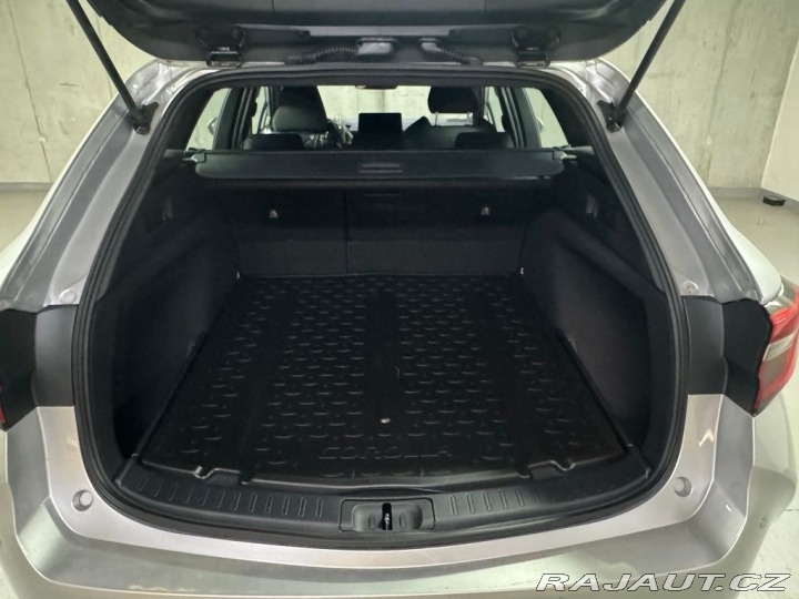 Toyota Corolla 1.8, HEV, Comfort Tech, e 2026