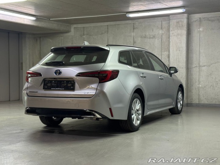 Toyota Corolla 1.8, HEV, Comfort Tech, e 2026