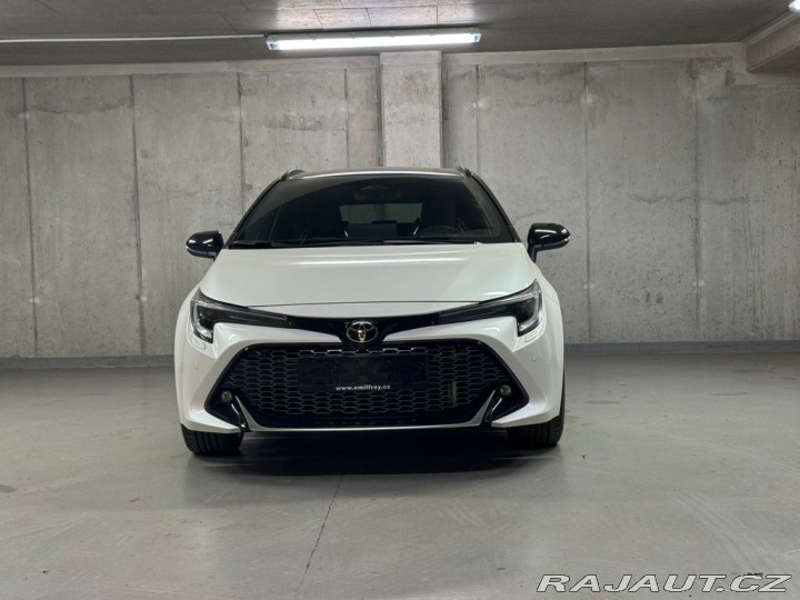 Toyota Corolla 1.8, HEV, e-CVT, GR SPORT 2026