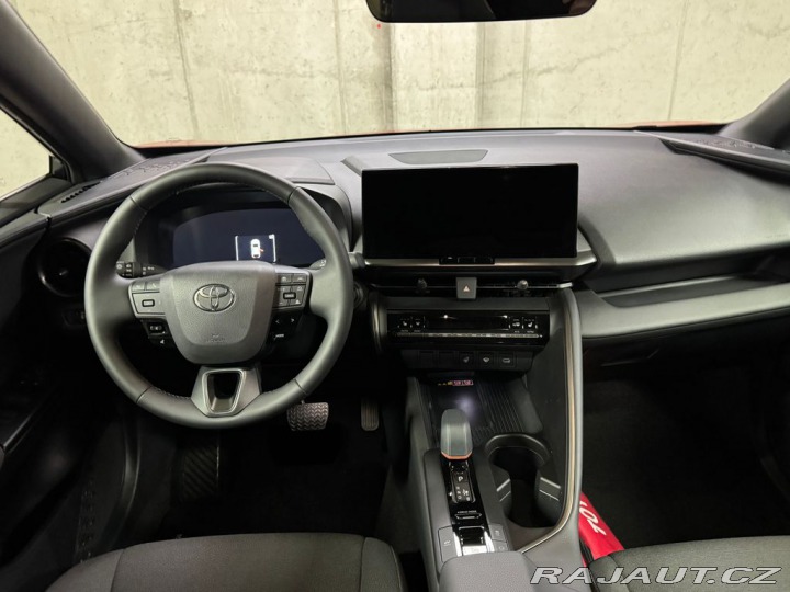 Toyota C-HR 1.8, HEV, E-CVT, Style 2026