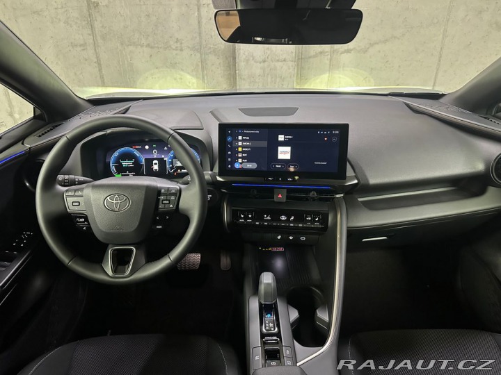 Toyota C-HR 1.8, HEV, E-CV, Executive 2026